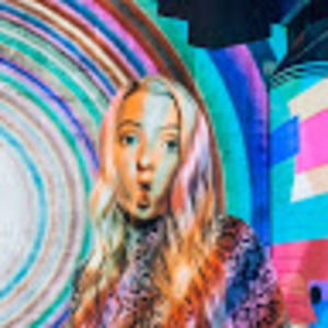 Meet your Posher, Madison